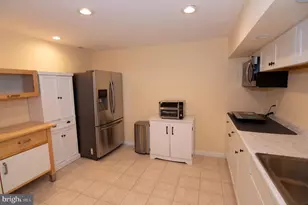 404 Talahi Rd SE, Vienna, VA 22180 - Photo 14