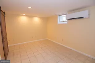 404 Talahi Rd SE, Vienna, VA 22180 - Photo 18