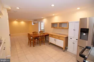 404 Talahi Rd SE, Vienna, VA 22180 - Photo 16