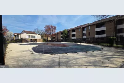 509 Florida Avenue #T4, Herndon, VA 20170 - Photo 4