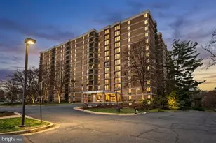 2300 Pimmit Dr, Falls Church, VA 22043 - Photo 1