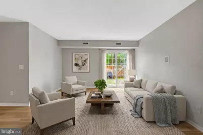 4194 Pleasant Meadow Court #102C, Chantilly, VA 20151 - Photo 4