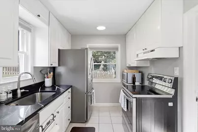 100 Tapawingo Road SE, Vienna, VA 22180 - Photo 12