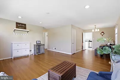 100 Tapawingo Road SE, Vienna, VA 22180 - Photo 6