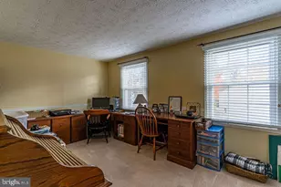 6221 Wilmington Dr, Burke, VA 22015 - Photo 22