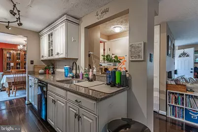 6221 Wilmington Drive, Burke, VA 22015 - Photo 14