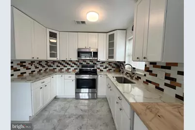 9526 Hagel Circle #06/A, Lorton, VA 22079 - Photo 4