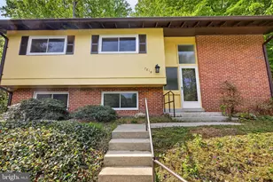 7818 Glenister Dr, Springfield, VA 22152 - Photo 1