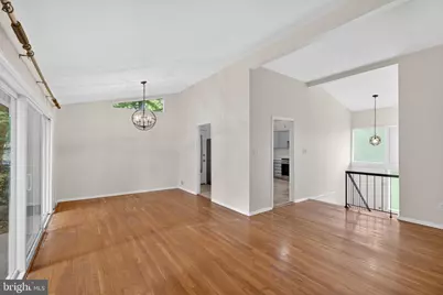 7818 Glenister Drive, Springfield, VA 22152 - Photo 4