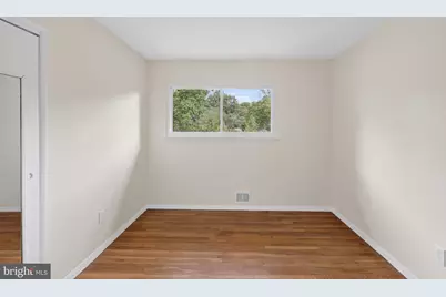 7818 Glenister Drive, Springfield, VA 22152 - Photo 12