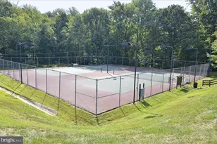 7801 Blue Jasmine Ct, Springfield, VA 22153 - Photo 52