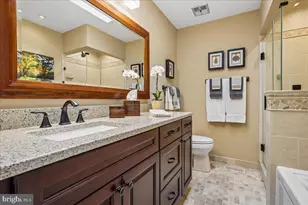 7801 Blue Jasmine Ct, Springfield, VA 22153 - Photo 26