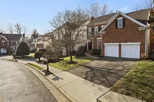 3732 Center Way, Fairfax, VA 22033 - Photo 2