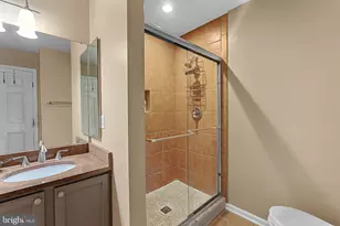 7677 Henry Knox Dr, Lorton, VA 22079 - Photo 34