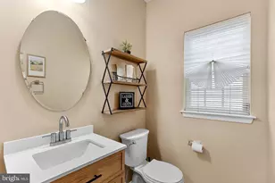 7677 Henry Knox Dr, Lorton, VA 22079 - Photo 16