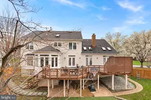 8605 Woodwren Terrace, Fairfax Station, VA 22039 - Photo 70