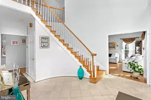 8605 Woodwren Terrace, Fairfax Station, VA 22039 - Photo 6