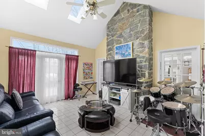 8605 Woodwren Terrace, Fairfax Station, VA 22039 - Photo 30