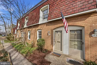 8230 Carrleigh Parkway #84, Springfield, VA 22152 - Photo 2