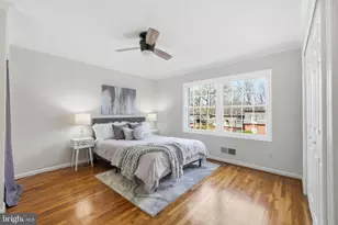 8230 Carrleigh Pkwy, Springfield, VA 22152 - Photo 14