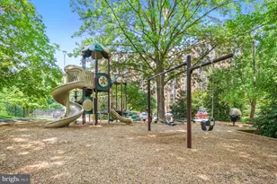 5901 Mt Eagle Dr, Alexandria, VA 22303 - Photo 88