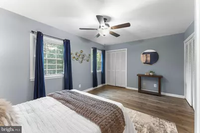 14710 Bentley Square, Centreville, VA 20120 - Photo 22