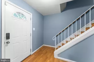 14710 Bentley Square, Centreville, VA 20120 - Photo 18