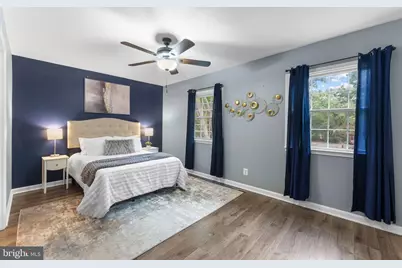 14710 Bentley Square, Centreville, VA 20120 - Photo 20