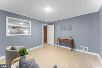 14710 Bentley Square, Centreville, VA 20120 - Photo 36