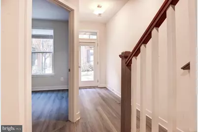 13927 Airfoil Road, Herndon, VA 20171 - Photo 4