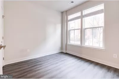 13927 Airfoil Road, Herndon, VA 20171 - Photo 6