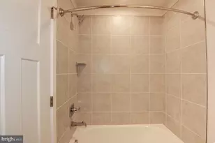 13927 Airfoil Rd, Herndon, VA 20171 - Photo 36