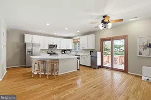 5146 Ballycastle Cir, Alexandria, VA 22315 - Photo 18