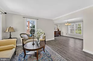 13224 Coralberry Dr, Fairfax, VA 22033 - Photo 12