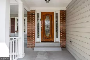 13224 Coralberry Dr, Fairfax, VA 22033 - Photo 6