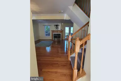 6203 Abbottsbury Row, Alexandria, VA 22315 - Photo 4