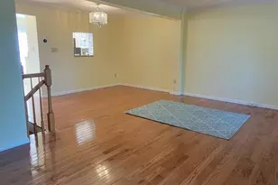 6203 Abbottsbury Row, Alexandria, VA 22315 - Photo 6