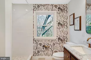 6107 Lundy Pl, Burke, VA 22015 - Photo 32