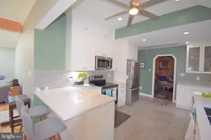 8811 Badger Dr, Alexandria, VA 22309 - Photo 4