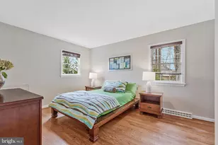 8203 Galahad Ct, Annandale, VA 22003 - Photo 22