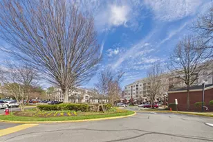 1645 International Dr, McLean, VA 22102 - Photo 38