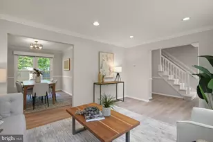 2592 John Milton Dr, Herndon, VA 20171 - Photo 10