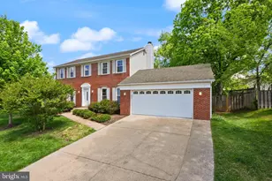 2592 John Milton Dr, Herndon, VA 20171 - Photo 1