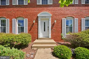 2592 John Milton Dr, Herndon, VA 20171 - Photo 4