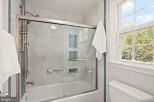 2592 John Milton Dr, Herndon, VA 20171 - Photo 34