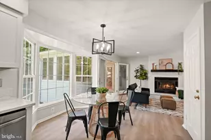 2592 John Milton Dr, Herndon, VA 20171 - Photo 20