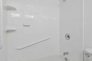4136 Meadow Hill Ln, Fairfax, VA 22033 - Photo 30