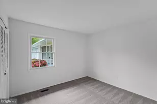 4136 Meadow Hill Ln, Fairfax, VA 22033 - Photo 24