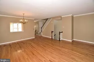 3726 Huntley Meadows Ln, Alexandria, VA 22306 - Photo 2
