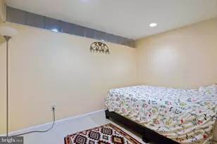 5135 Summit Dr, Fairfax, VA 22030 - Photo 26